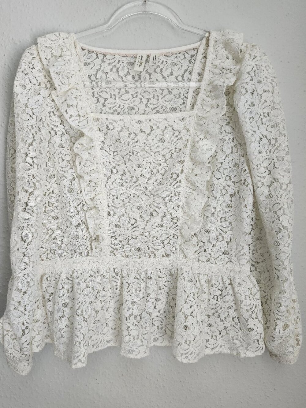 MEADOW RUE by Anthropologie Floral Knit Lace Ruffle Peplum Ivory Top 10